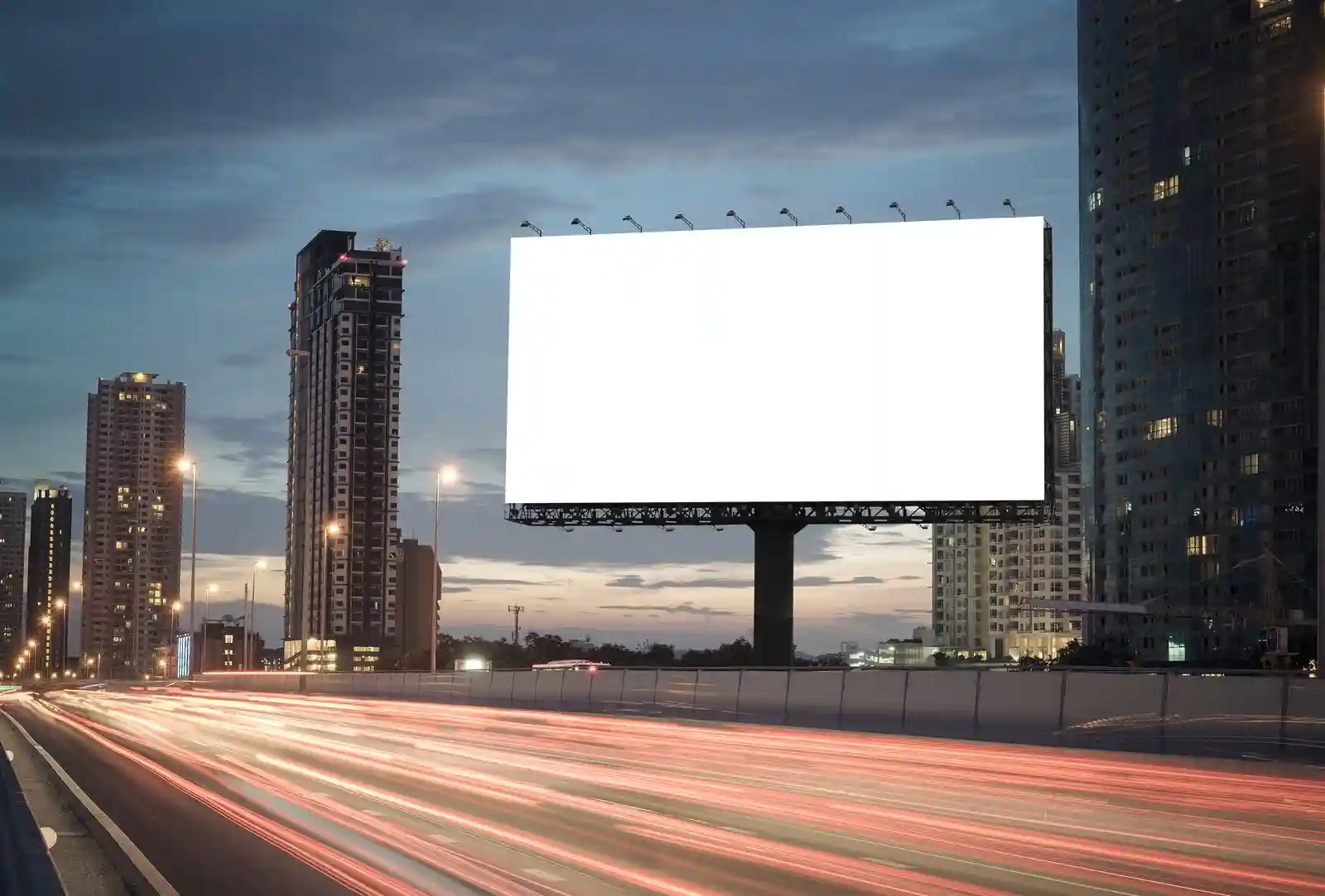 guide to outdoor digital displays