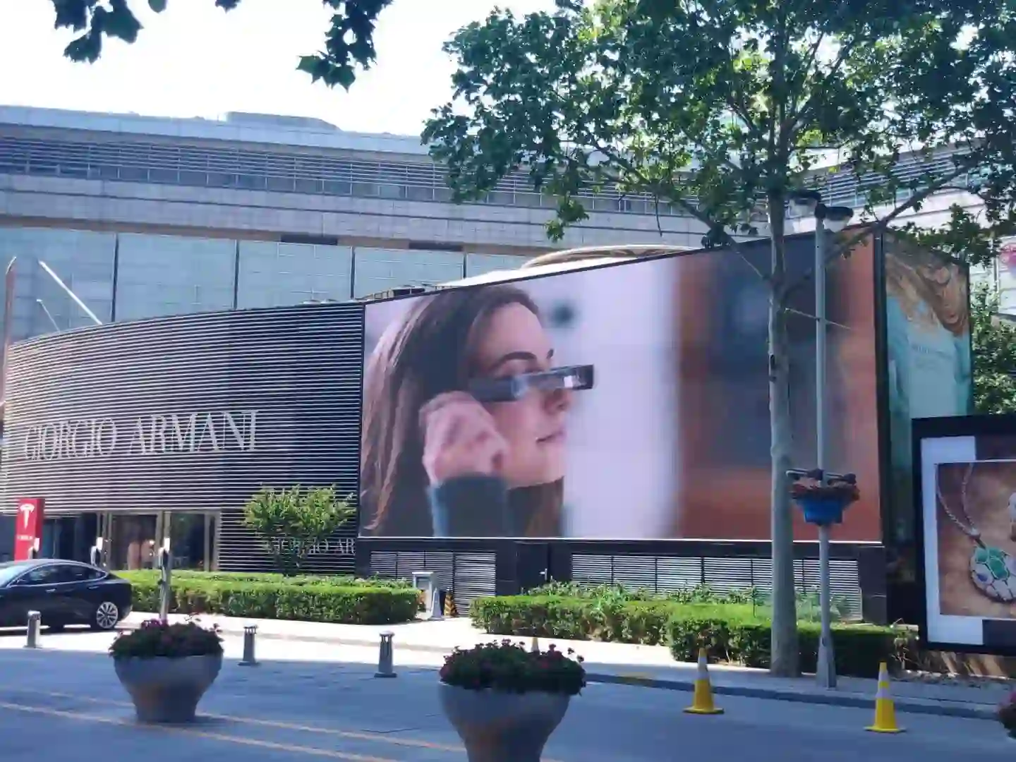 led display lifespan